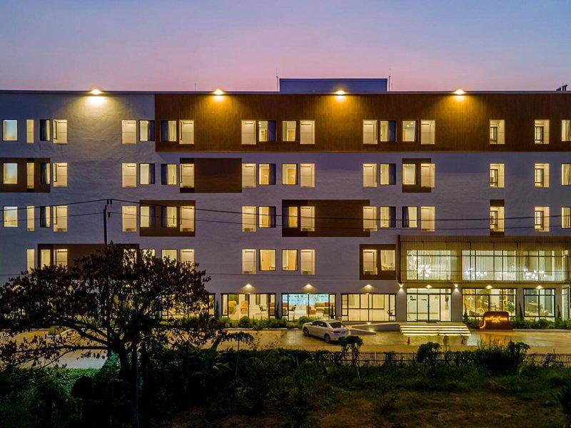 9C3C546875E3AE373A775B2DBE0DE3EE