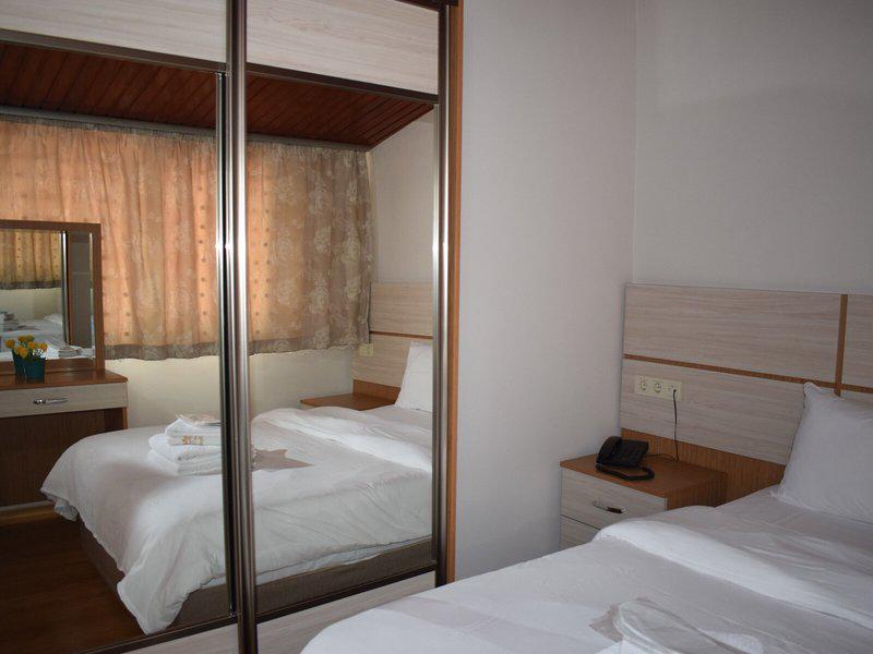 890D991E06B8A6CBB476BA7DAA3CFFED