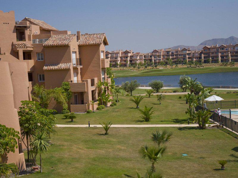 B3E021FE8300FC250E0B3FB3C5E33F36