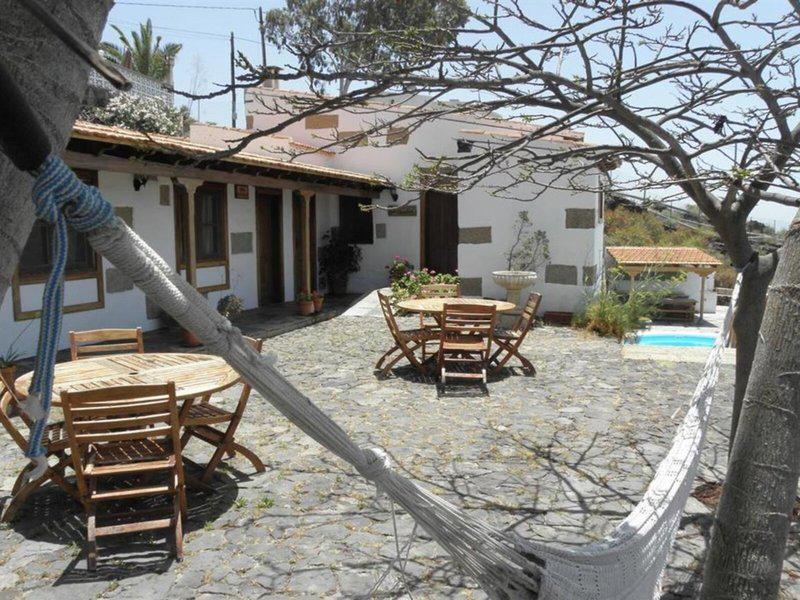 2DB65764846BC90F9E54369019FDCE0C