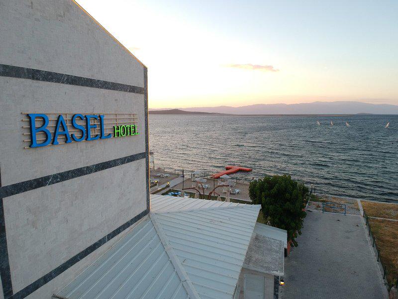 38B6B91E3313A7E2D1536B066F5435A8