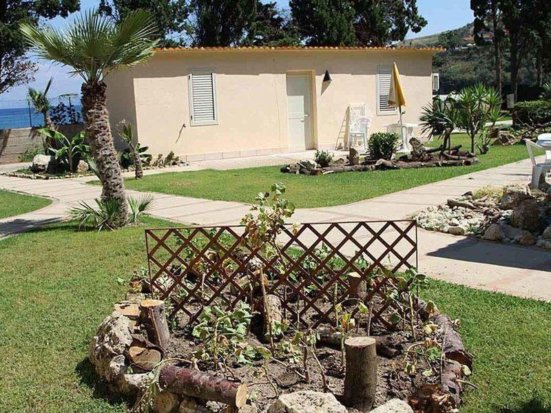 FD9B028F811C9D6A3844703CD3C52F36