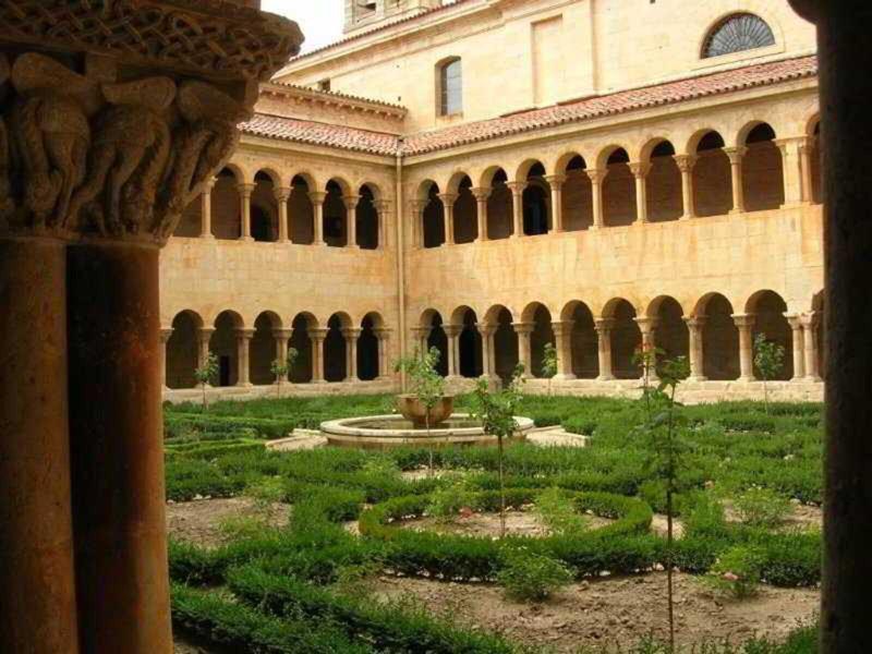 96CED3DDCF4037560B92FF89868059FA