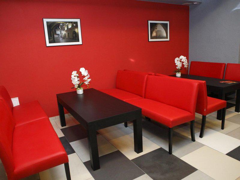 4CE3BB318DCC3168A13A6FF9E5557772