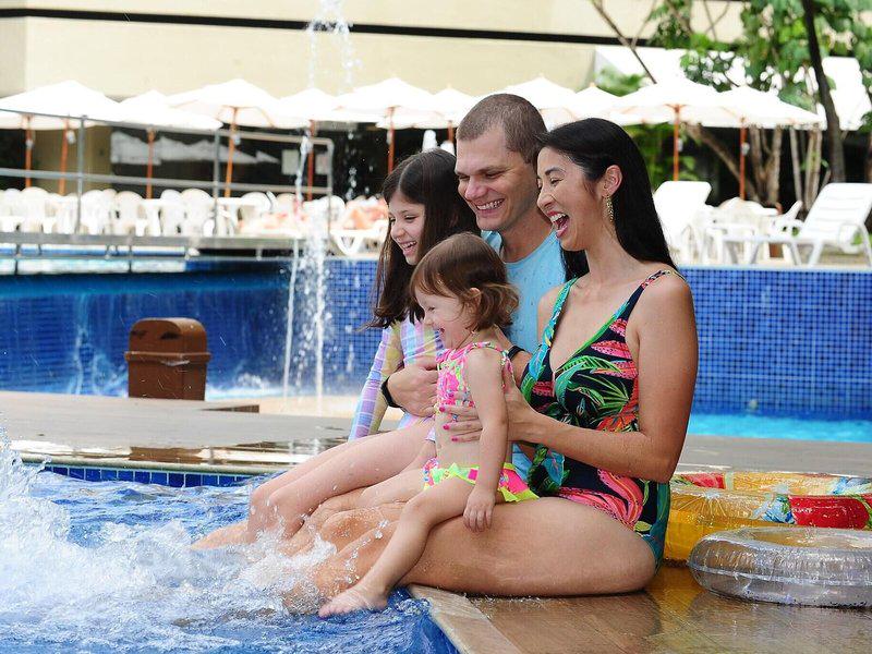 BFA5CEF29CD709EC42E86260319B77FF