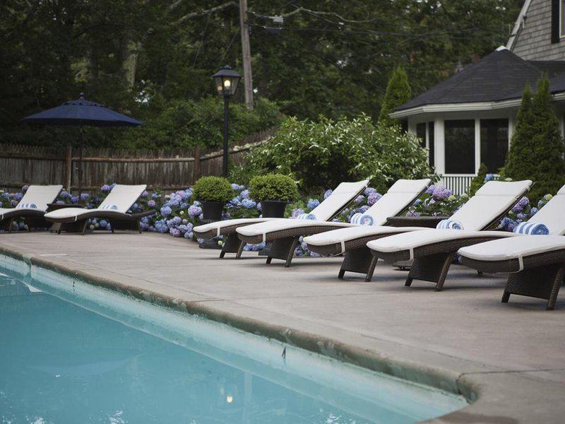 4D34C319501764C7CC17FCAD3AAC17D2