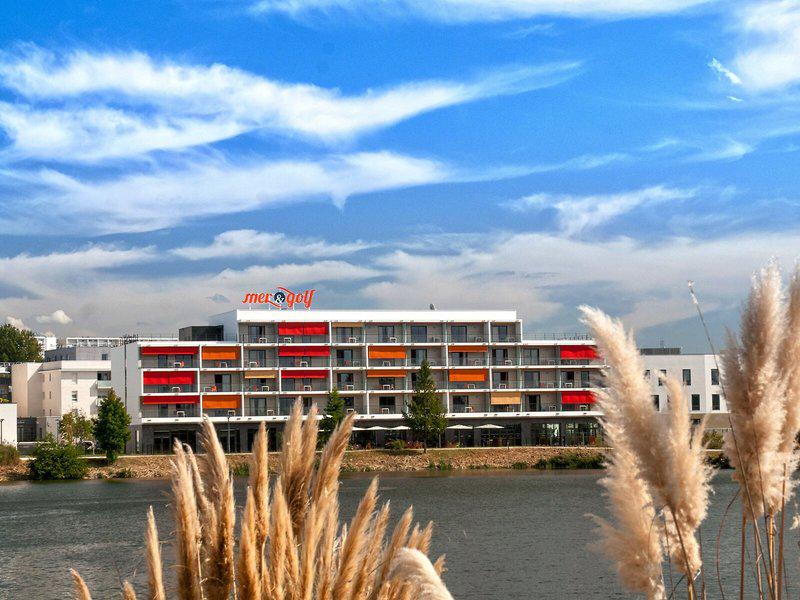 557677AB82027251BDBA2126CDA455E7