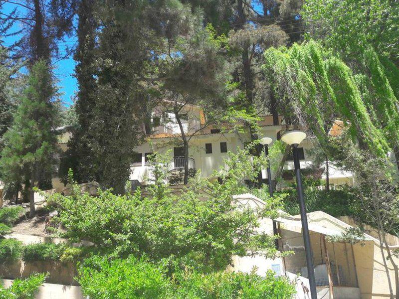 FF0DA9C97F8F10B86EE973869689D249