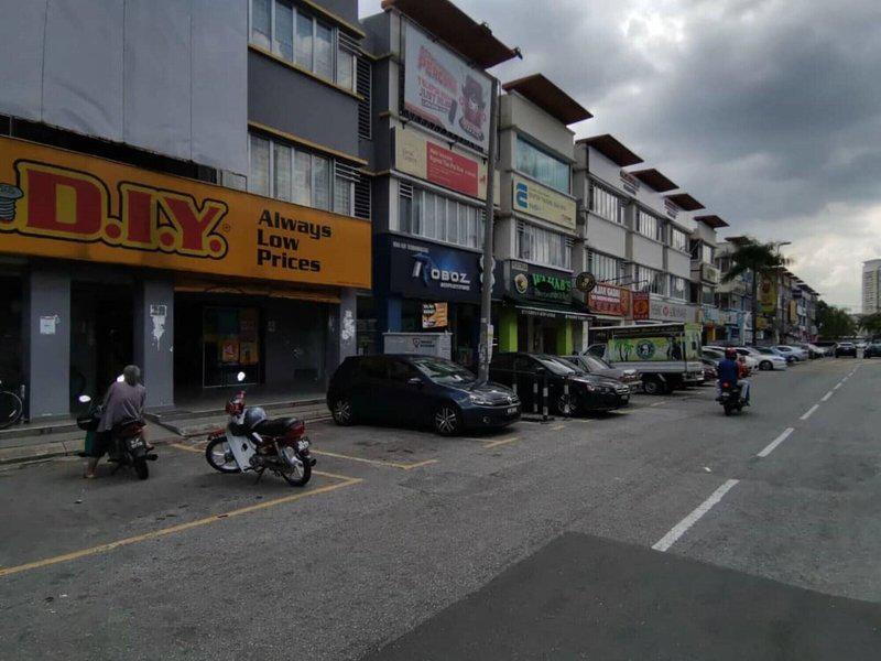 08560EB45DEE44790654FB240E8AE9A8