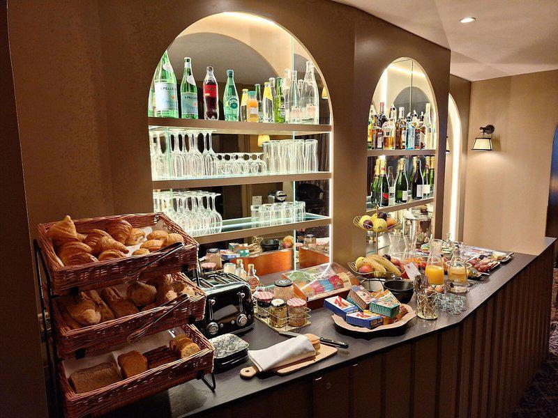 556241AF43F46725A2767E174D9A3EDC