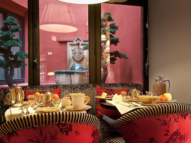 C947FF7DDB33F72CCE4C681D4946DE1B