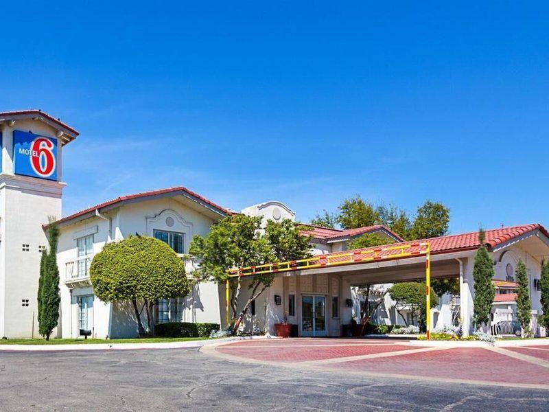 E340D7A3A6925E63F25C298D71B37348