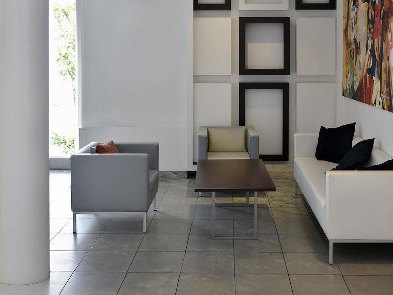 A770671FE09D74D75E2AFA5BF53AF4FE