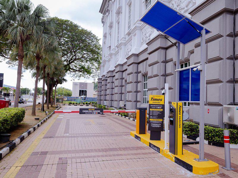 A051B4F36C3E40C809C0AE94009193A0