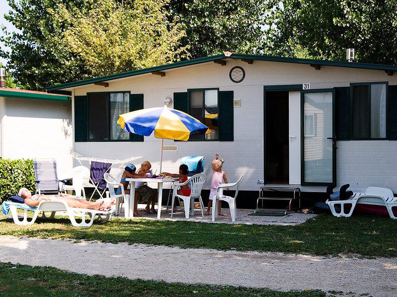 F9CF593AC0C79B17EB19C7CB5FBE25C3