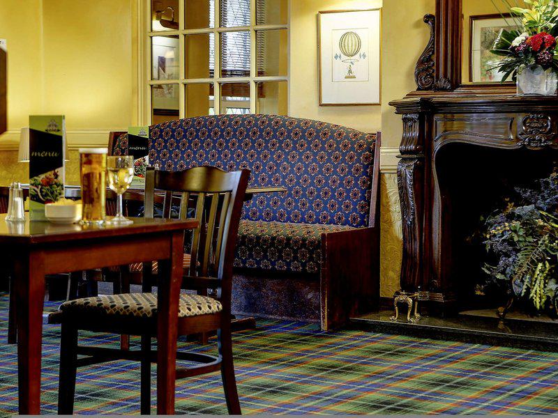 F51799F2C0E5C281A632BBFF4D800035