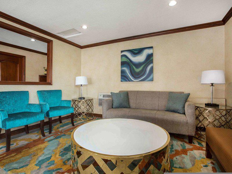 A9FA9401EDF72A2E01066F434462C045