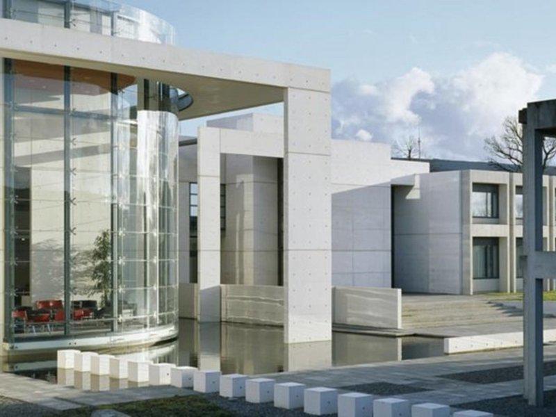 960E382B42EFE98B6D572386E8CE9C18