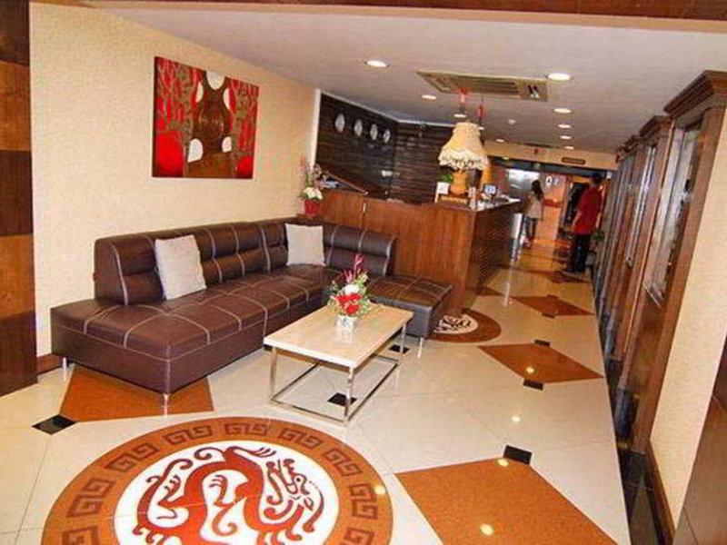 65C8A1576403831F4A394CC27F9BC458