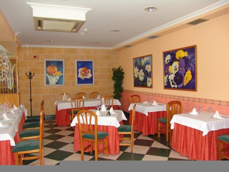 ECB5BB0681599AA8F17580795D281938