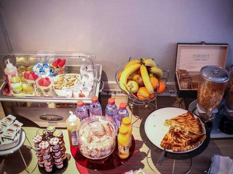 D17183B16B6088B68ECD88C16F850B2C