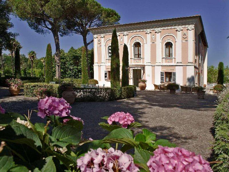 FE5311F2B233D88C4AC6437488E52E52