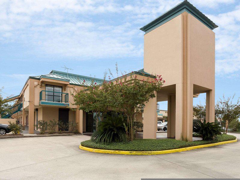 D3283AEDF69C4AF129F54998ACFFCCCB