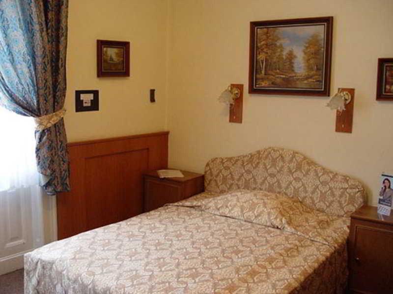 214AC6FC088CEDB19B144630A71B023A