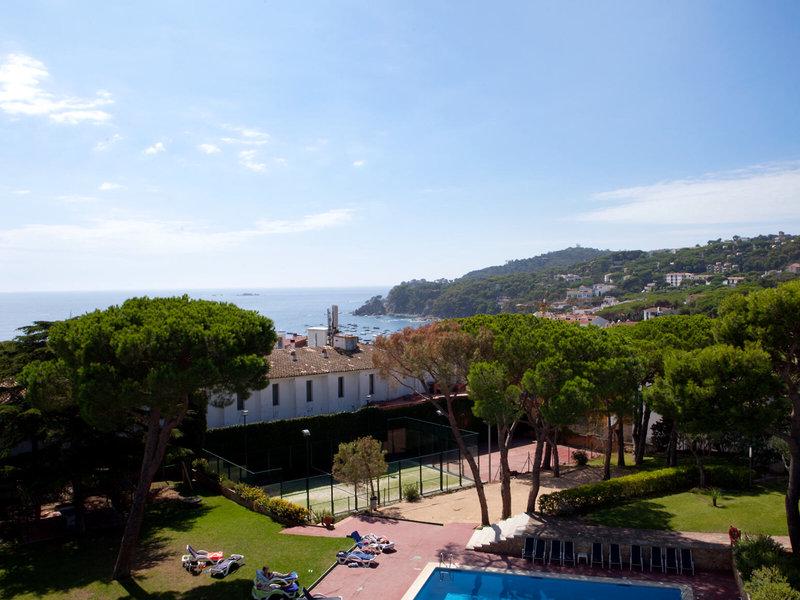 BA28EDC819F466F03C0148C926F6E9E3