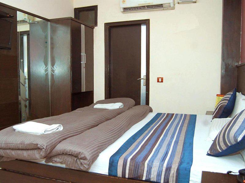 8047725DA54E81608F13A50AB45B1916