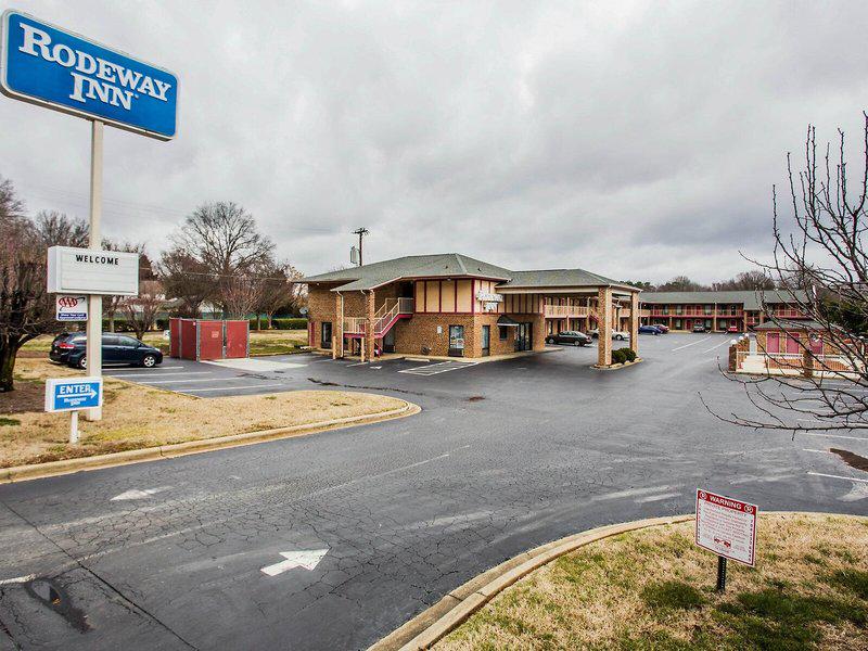 ED0FBEB37F9351B207001D813A414F64