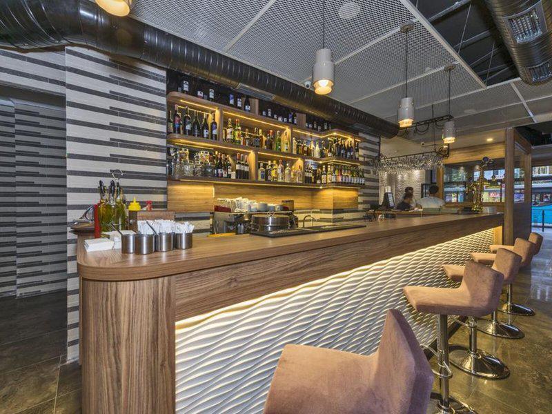 3C66CACAD00CA6D71DF604D85D92F6BB