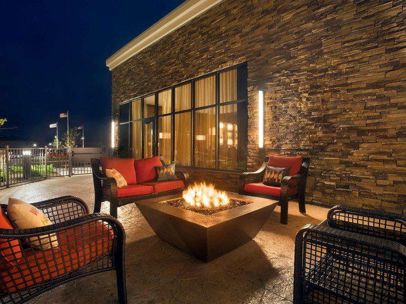 5F7BA1F2FB51F51FF00CE15F47B05AA9