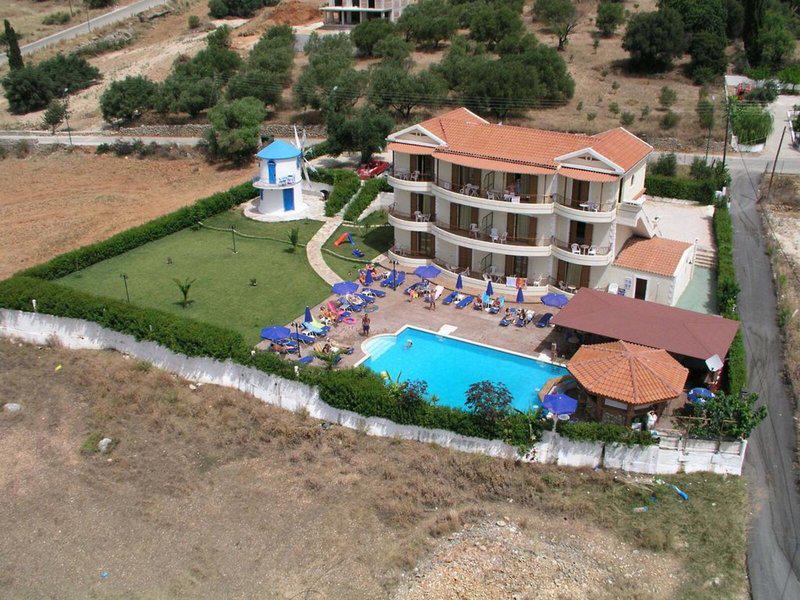 C4755B011DE9FEC6C9C02530B73492E4