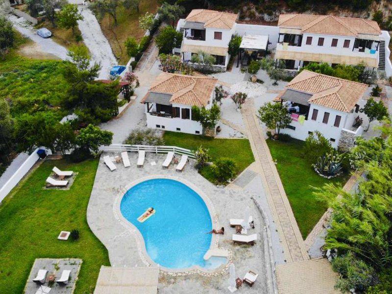 9012088F5F9E89DDEFFD48D81A20EA8B