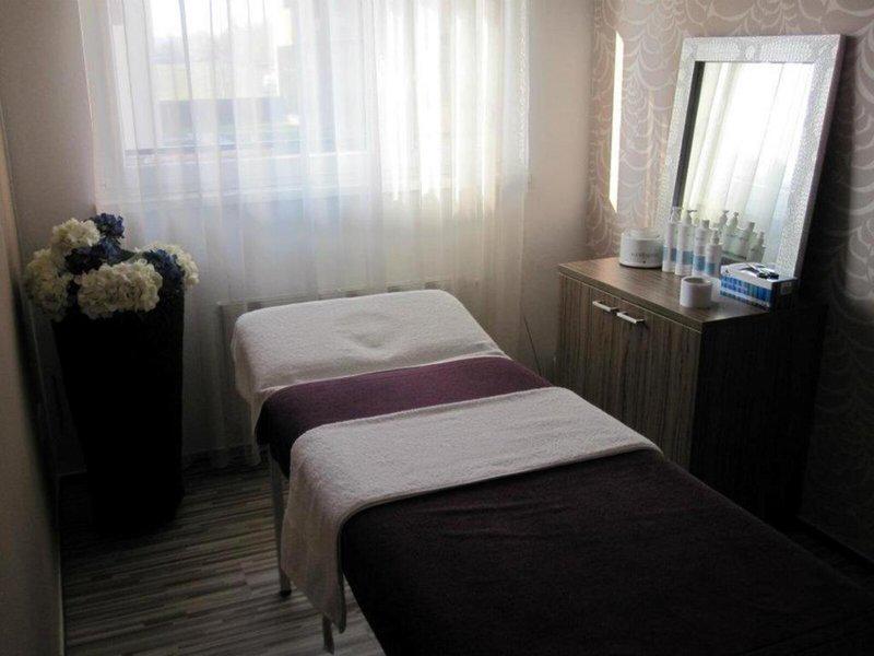 D1564CDAE512C07861311A5C545A0269