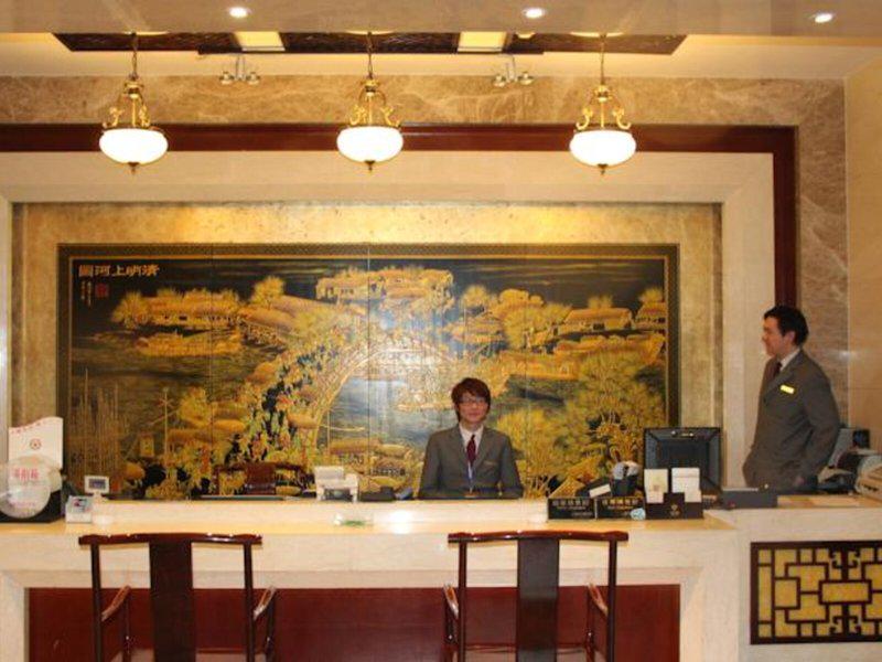 1E5CA207BA38832198F436E124B1522B