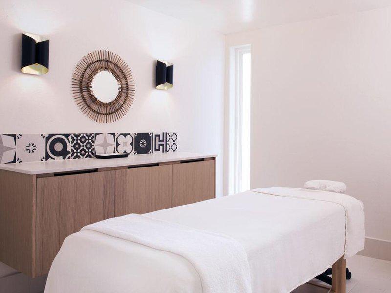 AC8619619D9DC60170C240562DC8EA58