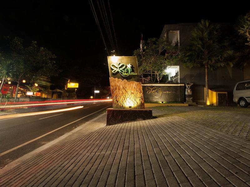 B7FF26A3F941D4652BE096332DE3DEC9