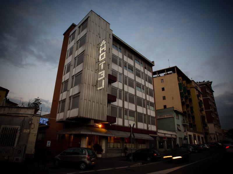 1B4CF986AC2787337AED6D44F4C72880