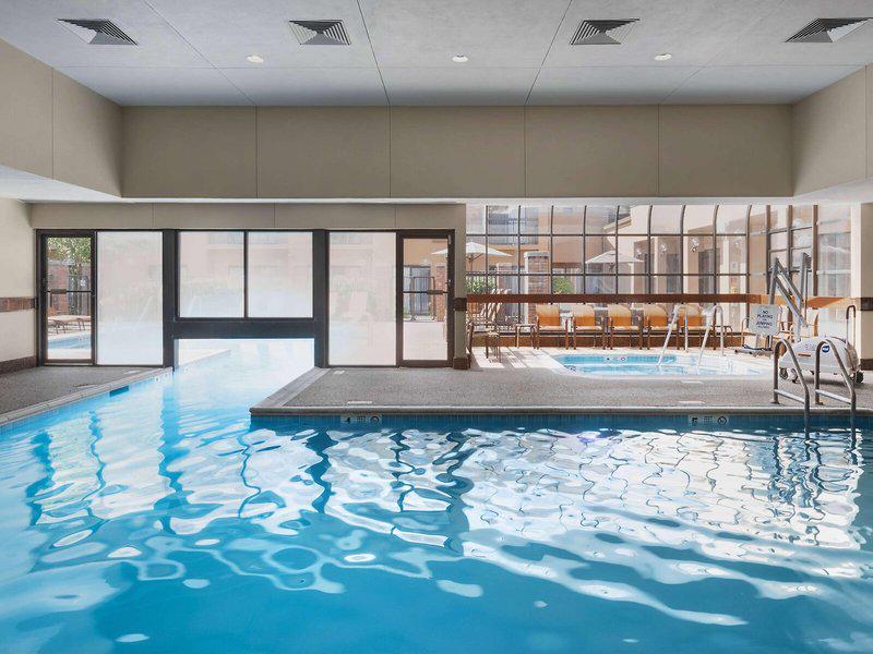 4BF6370F368E6EE24B8971C783E7F892