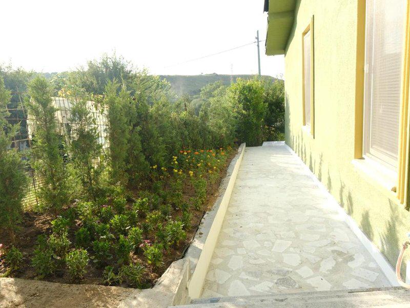 72FA8858D458BFE7512B5E0ECF0FC40B