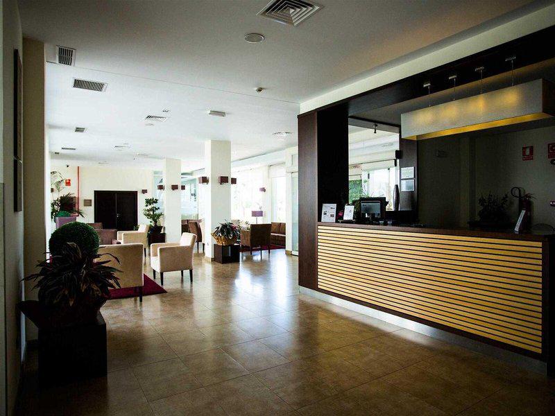 A424D713F466F3E1BC86E5029802B2C8