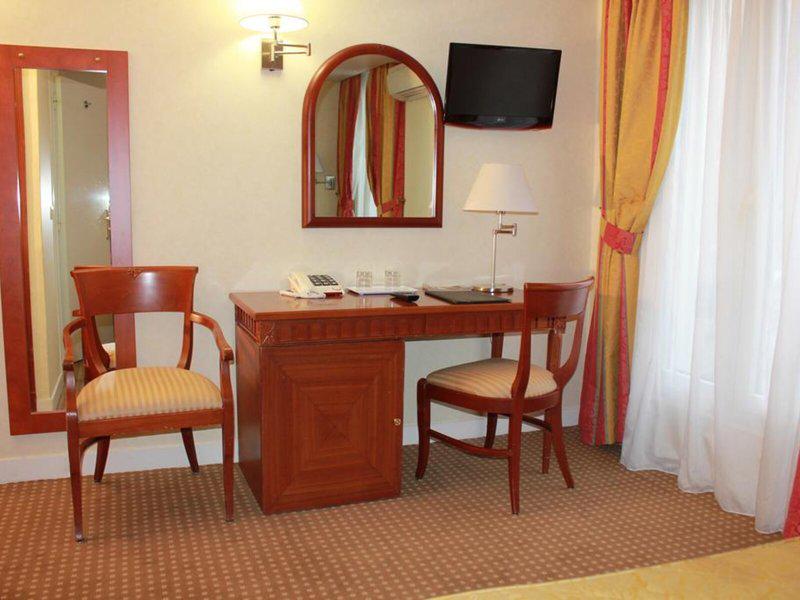 09E21F19F7180FDF4B701256A37906B8