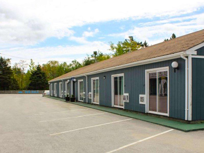 65A17B3C244B2E7B3CA8EC55B191BFD4