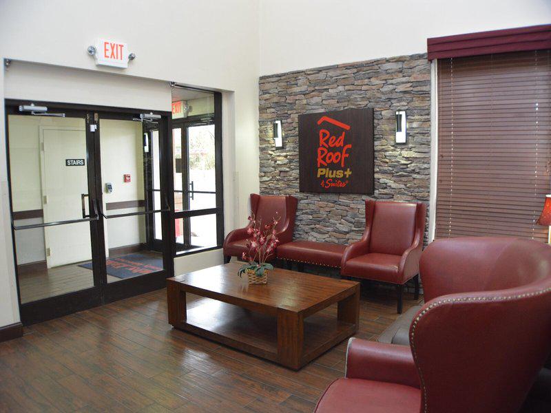 F8E1D572E79E54AEE8A1EAB6AD1018B2