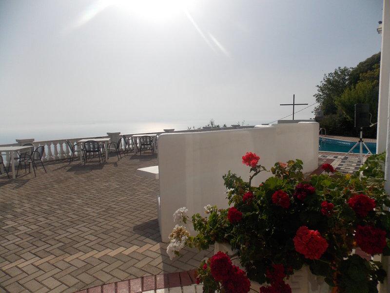 35B137A28CBF60F7BC6322BC68758DB5