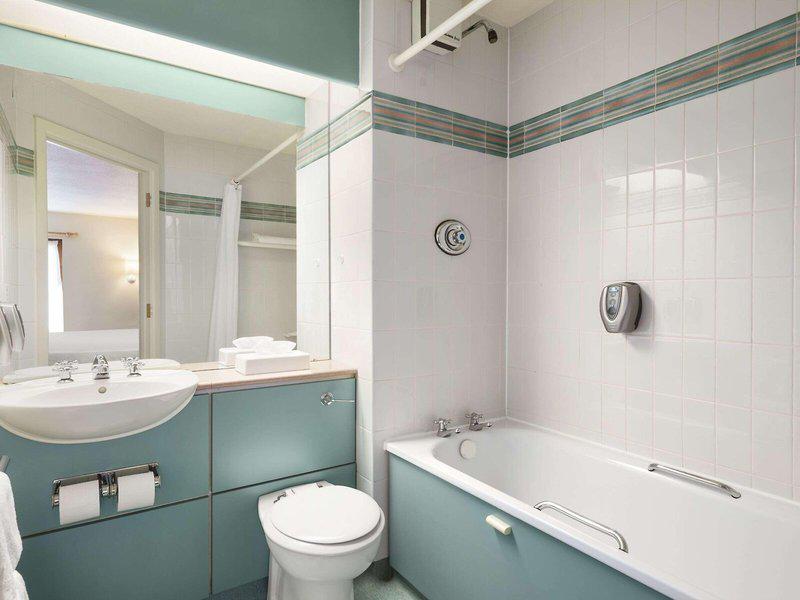 D1605DB98FB6B49AD1B5AABB7A97DCA1