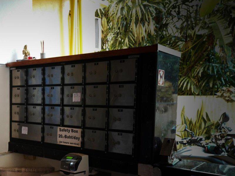 DCE279C57A33B1E90D029A3D8D625790