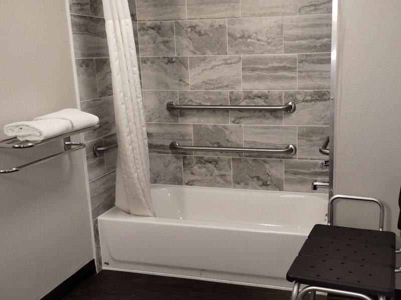 12068983102FB10A78DE5642BD4B1859